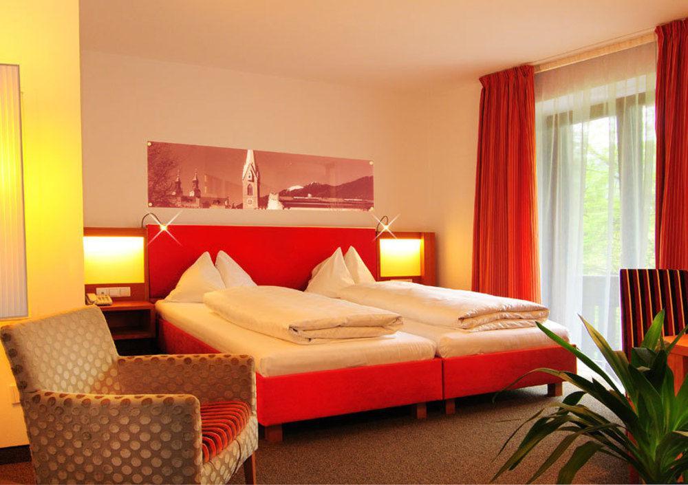 Hotel Clara Vahrn Kültér fotó